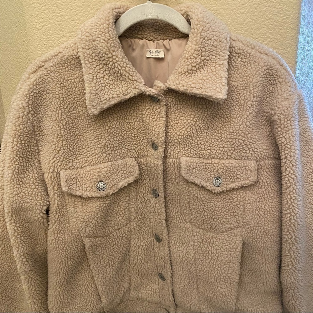 Brandy Melville JOHN GALT Cream Teddy Sherpa Button Jacket Size One Size - Picture 3 of 12